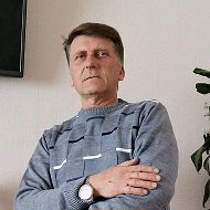 Андрей Упро