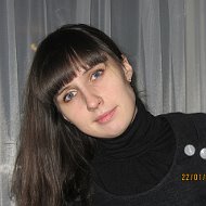 Анна Комарова