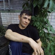 Юрий Сусеков