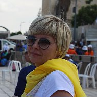 Елена Япрынцева
