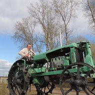 Анатолий Песенцев