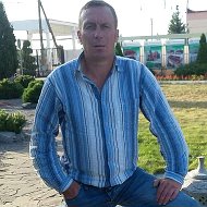Дмитрий Батинёв