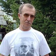 Владимир Рукавишников