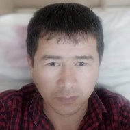 Oybek Safaev