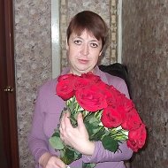 Лена Петрова