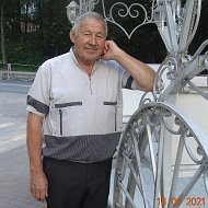 Георгий Арламов