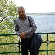 Александр Титаев