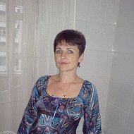 Лариса Обуховська