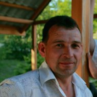 Петро Левков