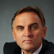 Евгений Комаров