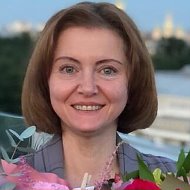 Елена Хлопова