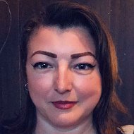 Анна Сазанова