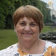 Анна Иванцова