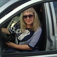Юлия Минакова