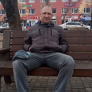 Юрий Козлов