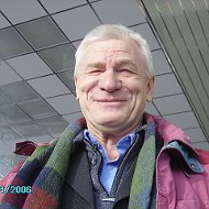 Влад Донцов