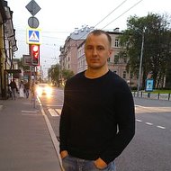 Антон Сачек
