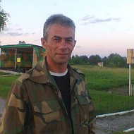 Андрей Дегтяренко