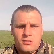 Александр Гущин