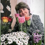 Елена Попова