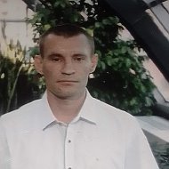 Сергей Антонцев