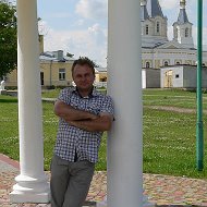 Евгений Яровенко