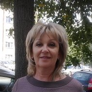 Елена Нилова