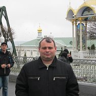 Геннадий Плотников