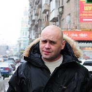 Павел Суханов