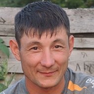 Николай Калмыков