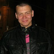 Евгений Николаев