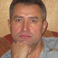 Евгений Махов
