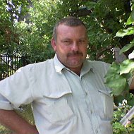 Олег Даютов
