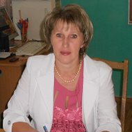 Лариса Шархунова