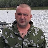 Валерий Староверов