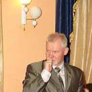 Олег Манько