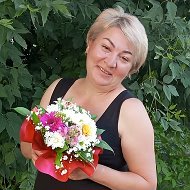 Наташа Фисюнова