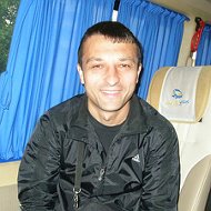 Александр Самостроенко