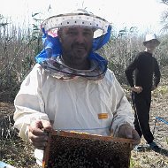 Юрий Землянцев