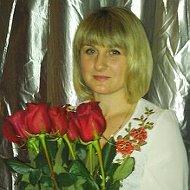 Лена Степова