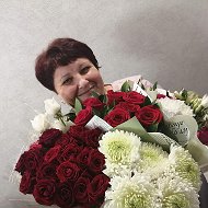 Елена Самарова