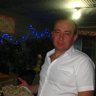 Александр Манжосов
