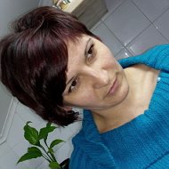 Alhona Smirnova