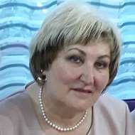 Елена Гром