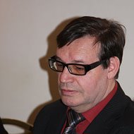 Евгений Суслов