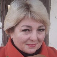 Елена Суворова