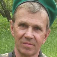 Владимир Макеев