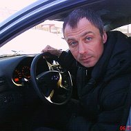 Олег Гриценко