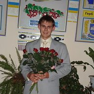 Владимир Татаров