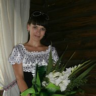 Юлия Микова